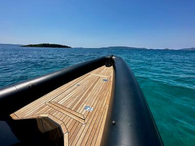 Deck of Lux Lolivul 9 - 2, a Kanula d.o.o. Lolivul 9 rib at Grad Trogir, Croatia