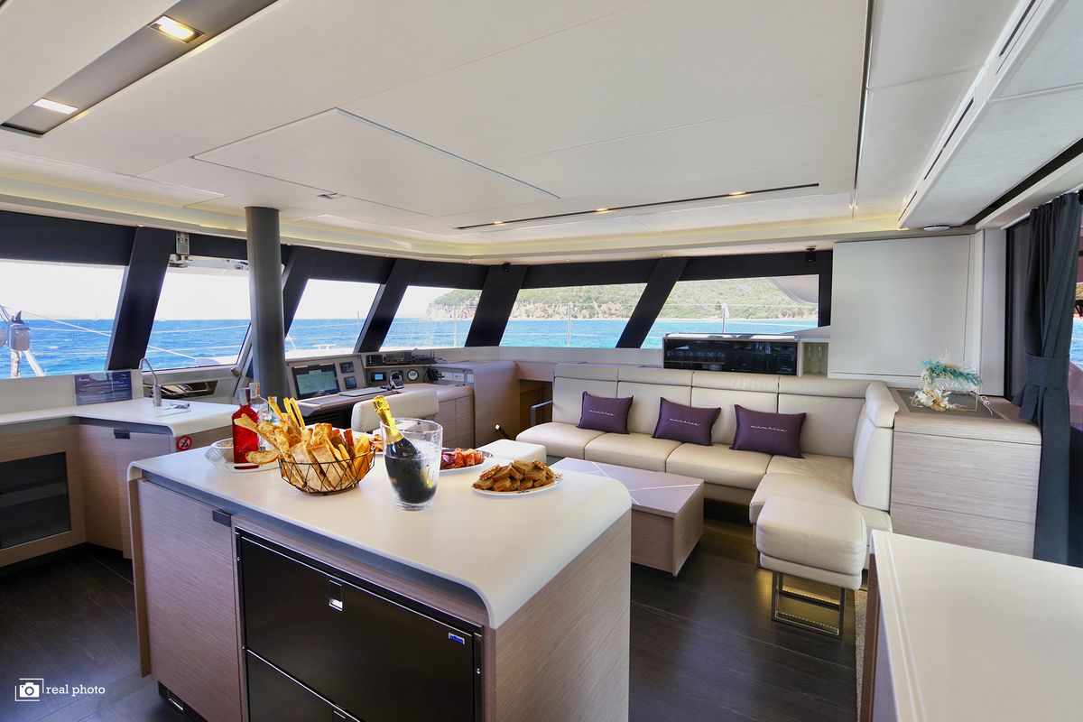 Salon of Maurice, a Fountaine Pajot Samana 59 catamaran at Cannigione, Italy