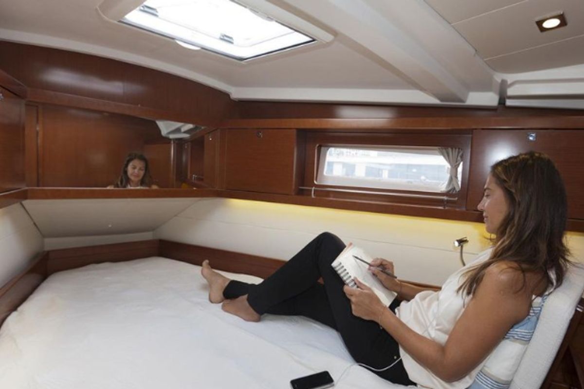 Cabin on Tina, a Beneteau Oceanis 41 sailboat at Fethiye, Turkey