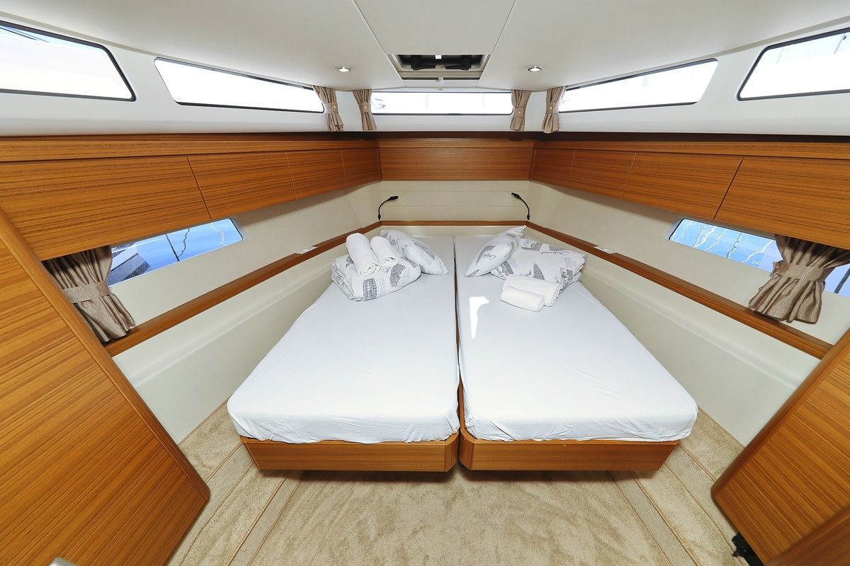 Cabin on Blandona, a Greenline 39 yacht at Pirovac, Croatia