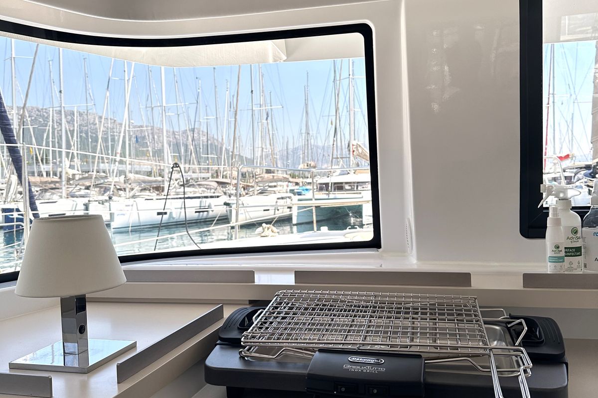 Maestro, a Bali 4.6 catamaran at Grad Kaštela, Croatia