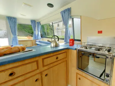 Galley of Salsa A - Comfort 9, a Cygnet Salsa A motorboat at Boofzheim, France