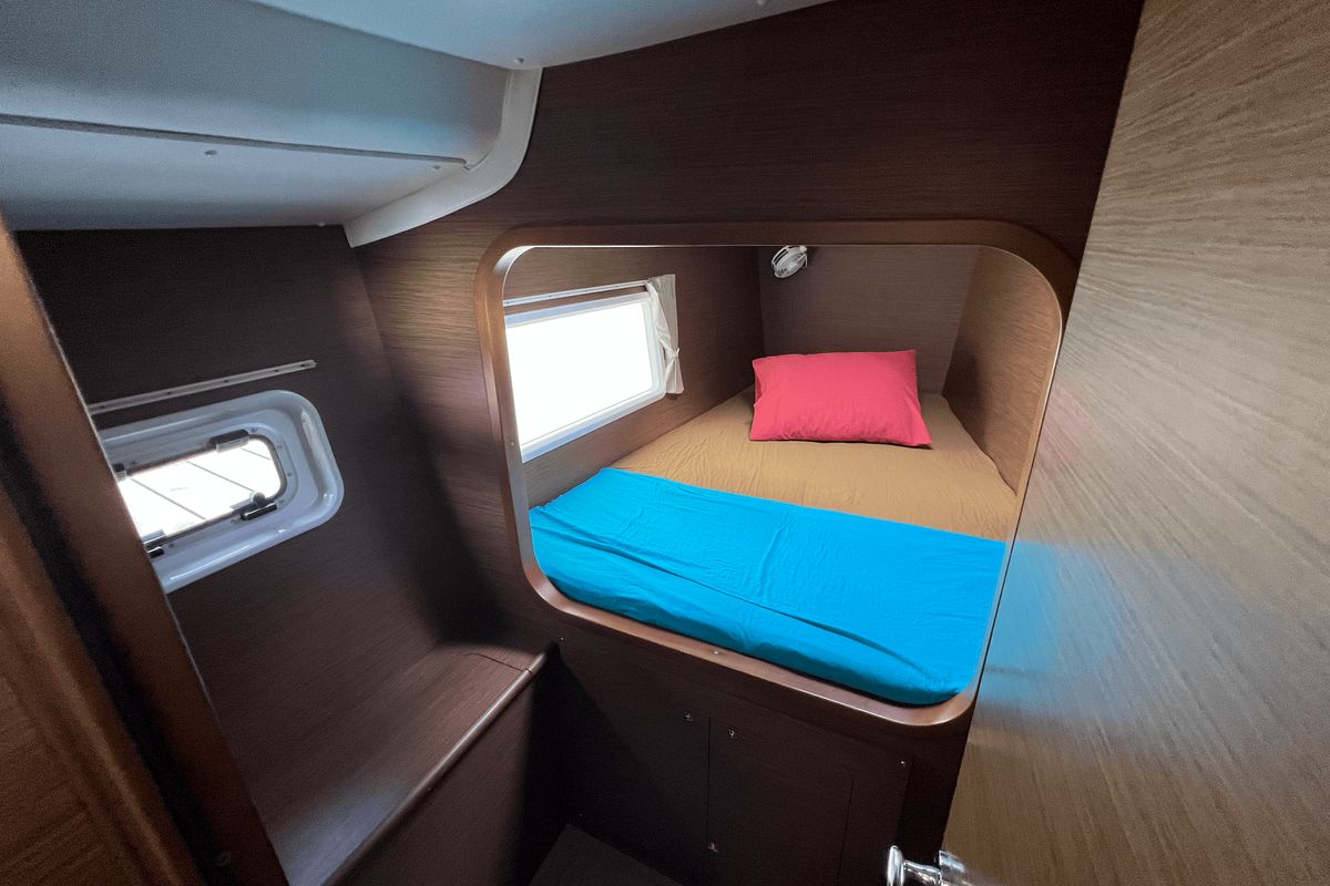 Cabin on Poe Vai, a Lagoon 380 S2 catamaran at Papeete, France