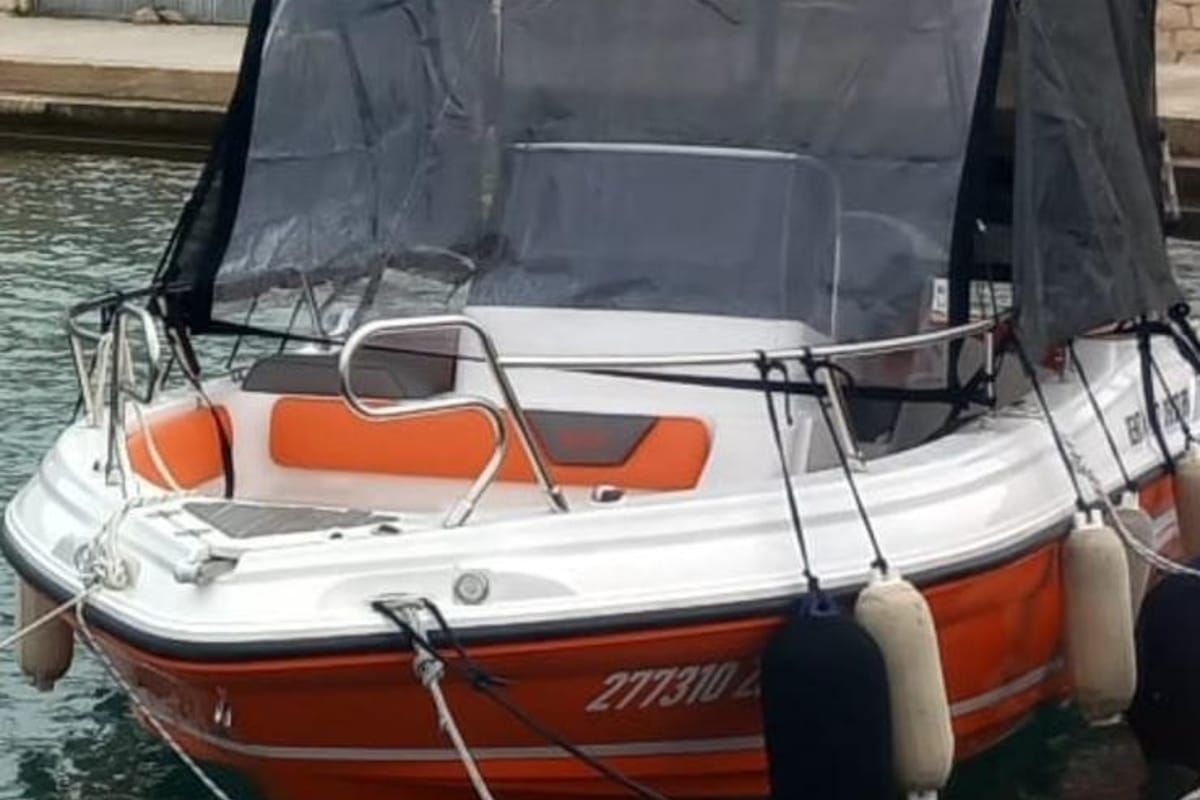 Exterior view of Rancraft RM 19, a Gulet Rancraft RM19 motorboat at Zadar, Croatia