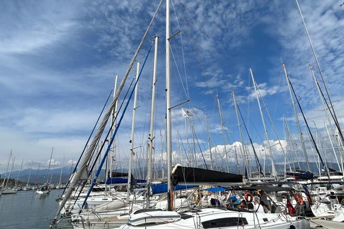 Exterior view of Lilium, a Beneteau Oceanis 43 Family sailboat at Fethiye, Turkey