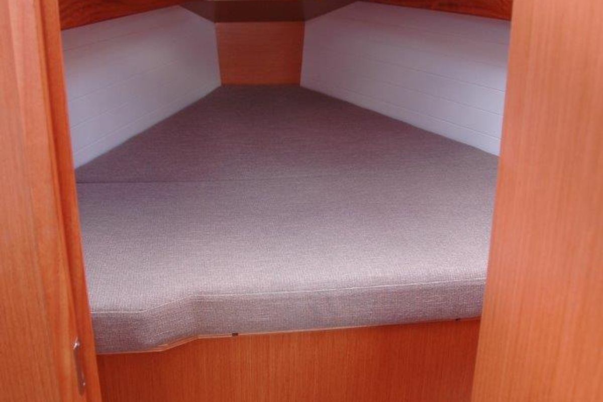 Cabin on Kleeia, a Bavaria Cruiser 33 sailboat at Olbia, Italy