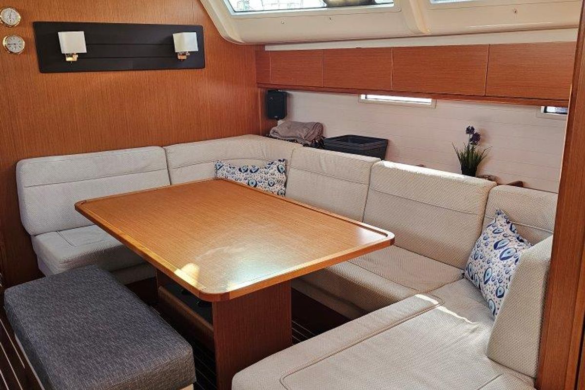 Salon of Salvia, a Bavaria 51 Cruiser sailboat at Municipal Unit of Lefkada, Greece