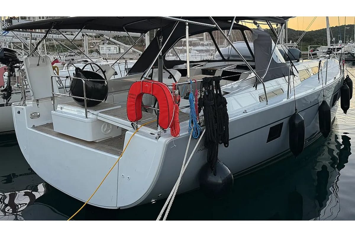 Neraida, a Hanse Yachts Hanse 508 sailboat at Municipal Unit of Lefkada, Greece
