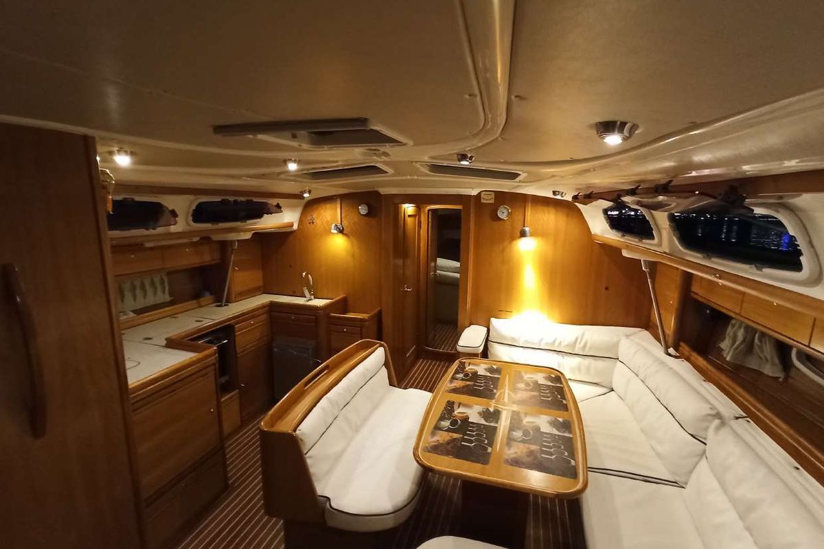 Salon of Lila, a Bavaria 46 Cruiser sailboat at Zakynthos, Greece