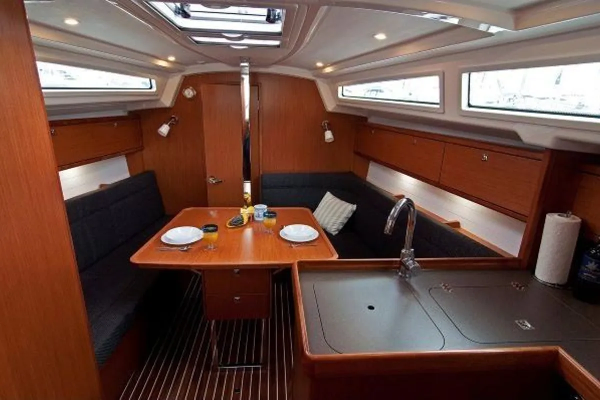Salon of ADRIA MASA, a Bavaria 34 Cruiser sailboat at Split, Croatia