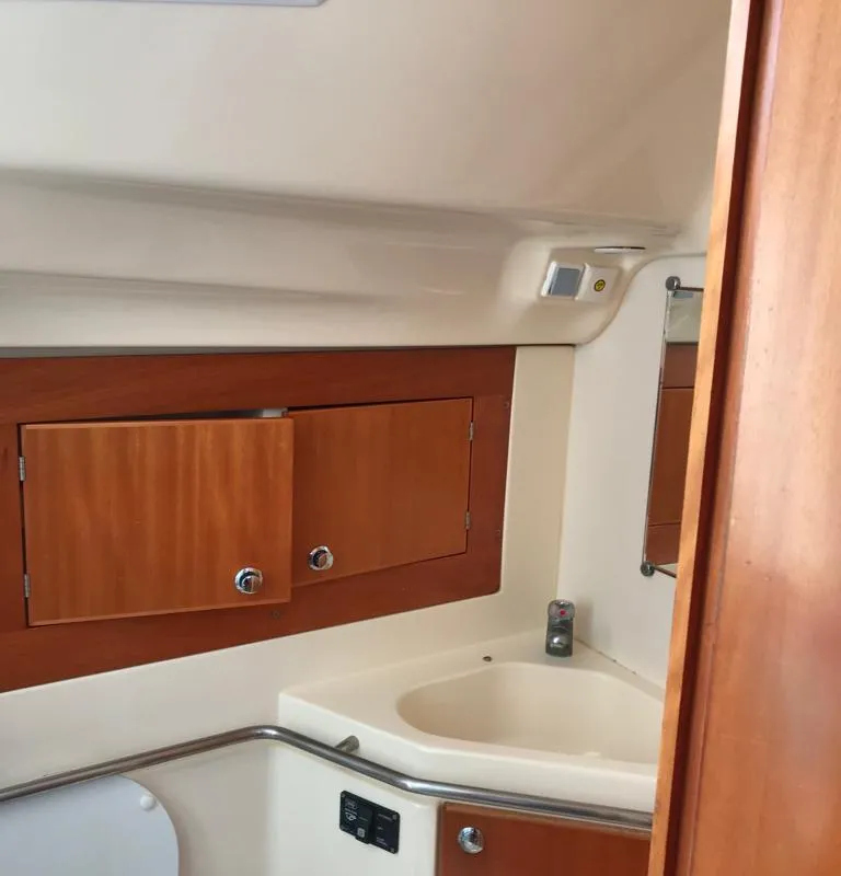 Head on Alboran XXVI Piñacolada, a Elan Impression 434 sailboat at es Jonquet, Spain