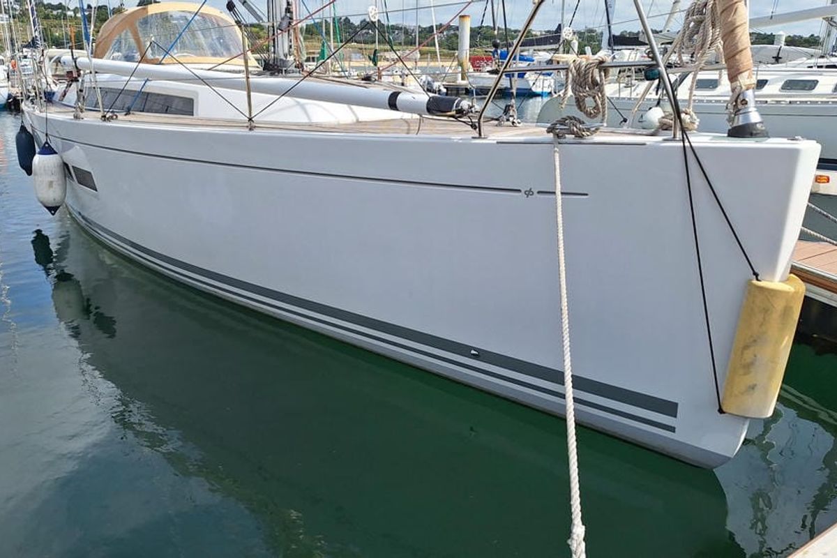 Exterior view of Placebo, a Cantiere Del Pardo (Grand Soleil) Grand Soleil 39 sailboat at La Rochelle, France