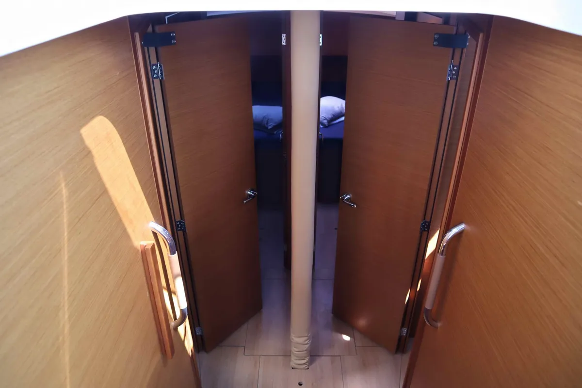 Cabin on Sun Rise I, a Jeanneau Sun Loft 47 sailboat at Athens, Greece
