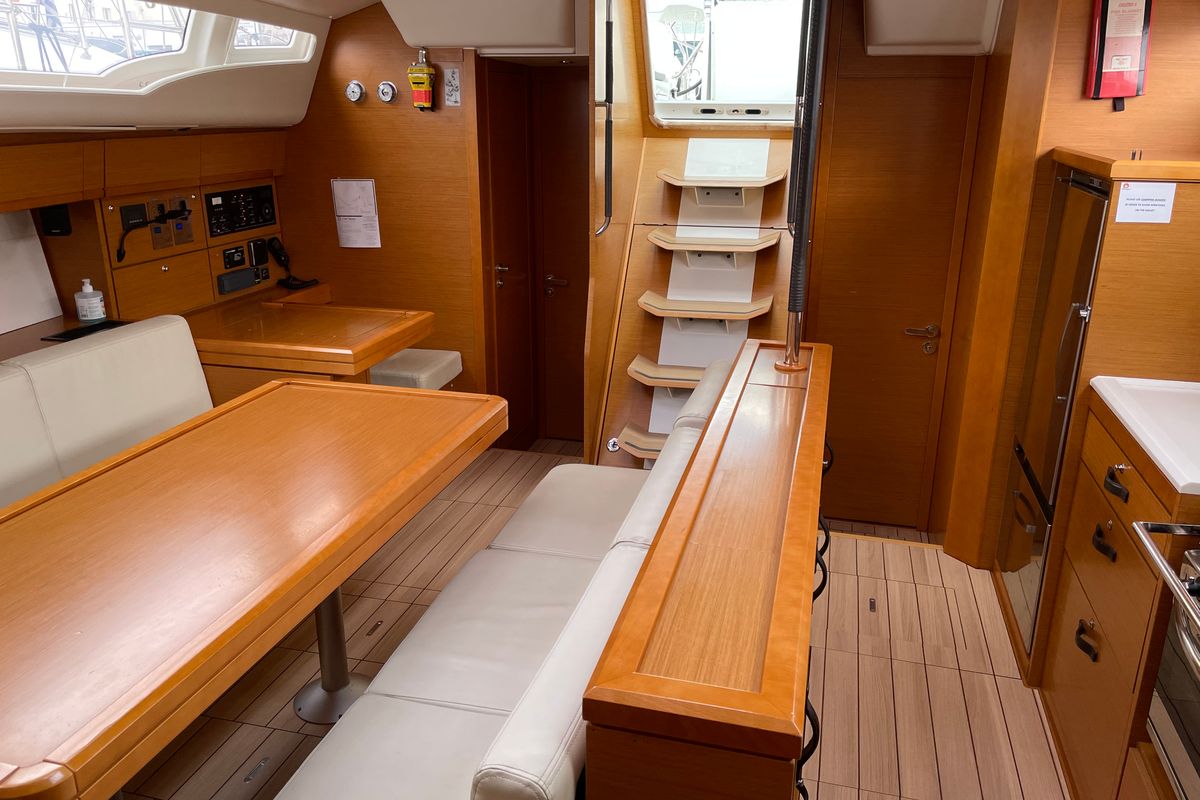 Salon of Kymo, a Jeanneau 54 sailboat at Volos Municipality, Greece