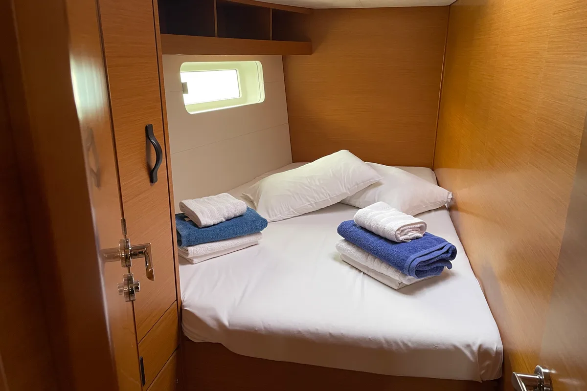 Cabin on Kymo, a Jeanneau 54 sailboat at Volos Municipality, Greece