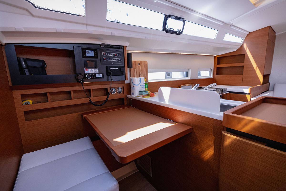 Salon of Purr, a Jeanneau Sun Odyssey 410 sailboat at Grad Kaštela, Croatia