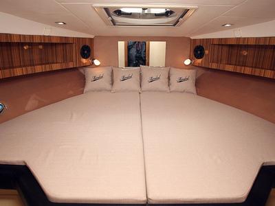 Cabin on Eva 2, a Grginić jahte Mirakul 40 yacht at Grad Biograd na Moru, Croatia