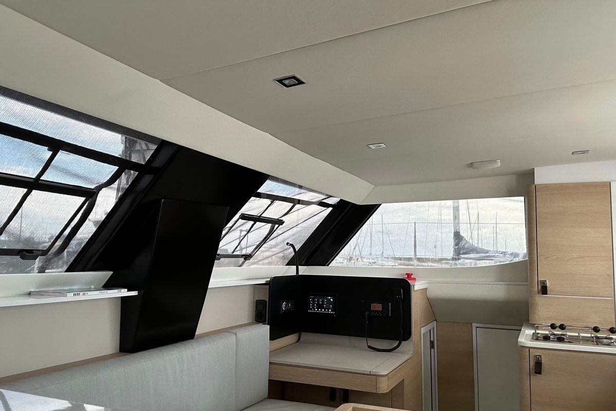 Salon of Ilusión, a Aventura Catamarans Aventura 37 catamaran at Valencia, Spain