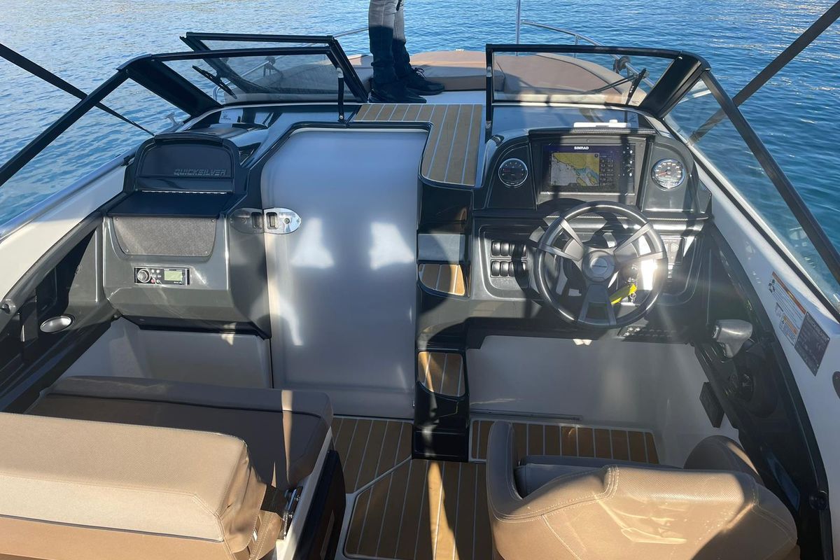 Cockpit of Pure Pleasure, a Quicksilver Activ 755 CR motorboat at Tribunj, Croatia