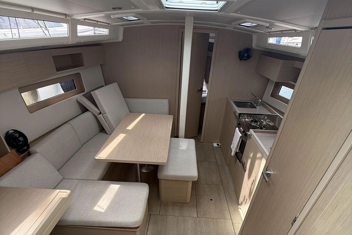 Salon of KARYATIS, a Beneteau Oceanis 37 sailboat at Athens, Greece