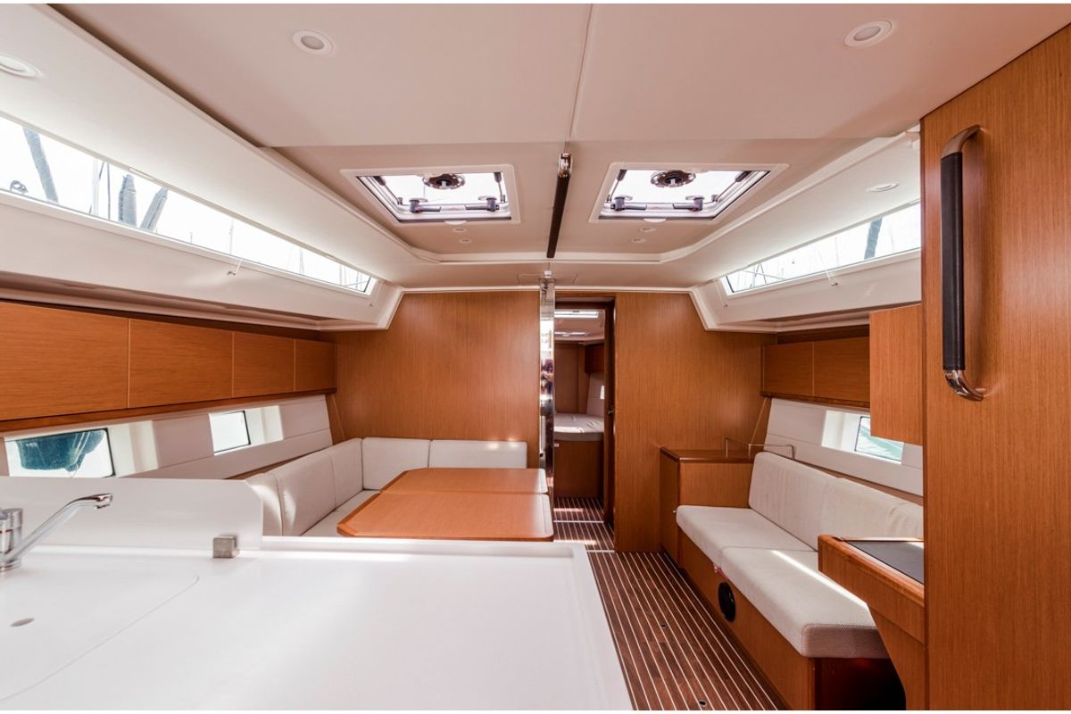 Salon of Midas, a Bavaria C45 sailboat at Tourlos, Greece