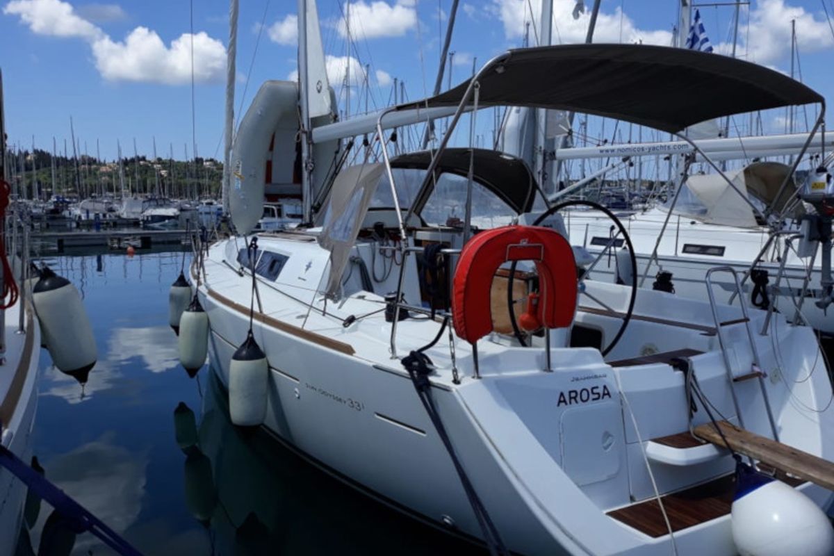 Exterior view of Arosa, a Jeanneau Sun Odyssey 33i sailboat at Gouvia, Greece