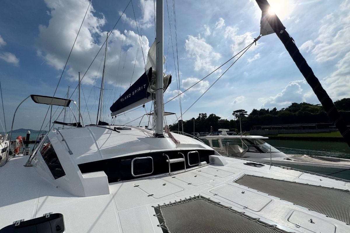 Deck of Isle Phantom, a Island Spirit Yachts Island Spirit 410 catamaran at Baan Salak Phet, Thailand