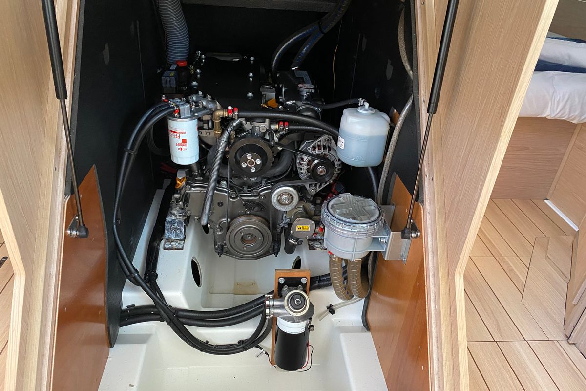 Ferro Azzurro, a Beneteau Oceanis 46.1 sailboat at Olbia, Italy