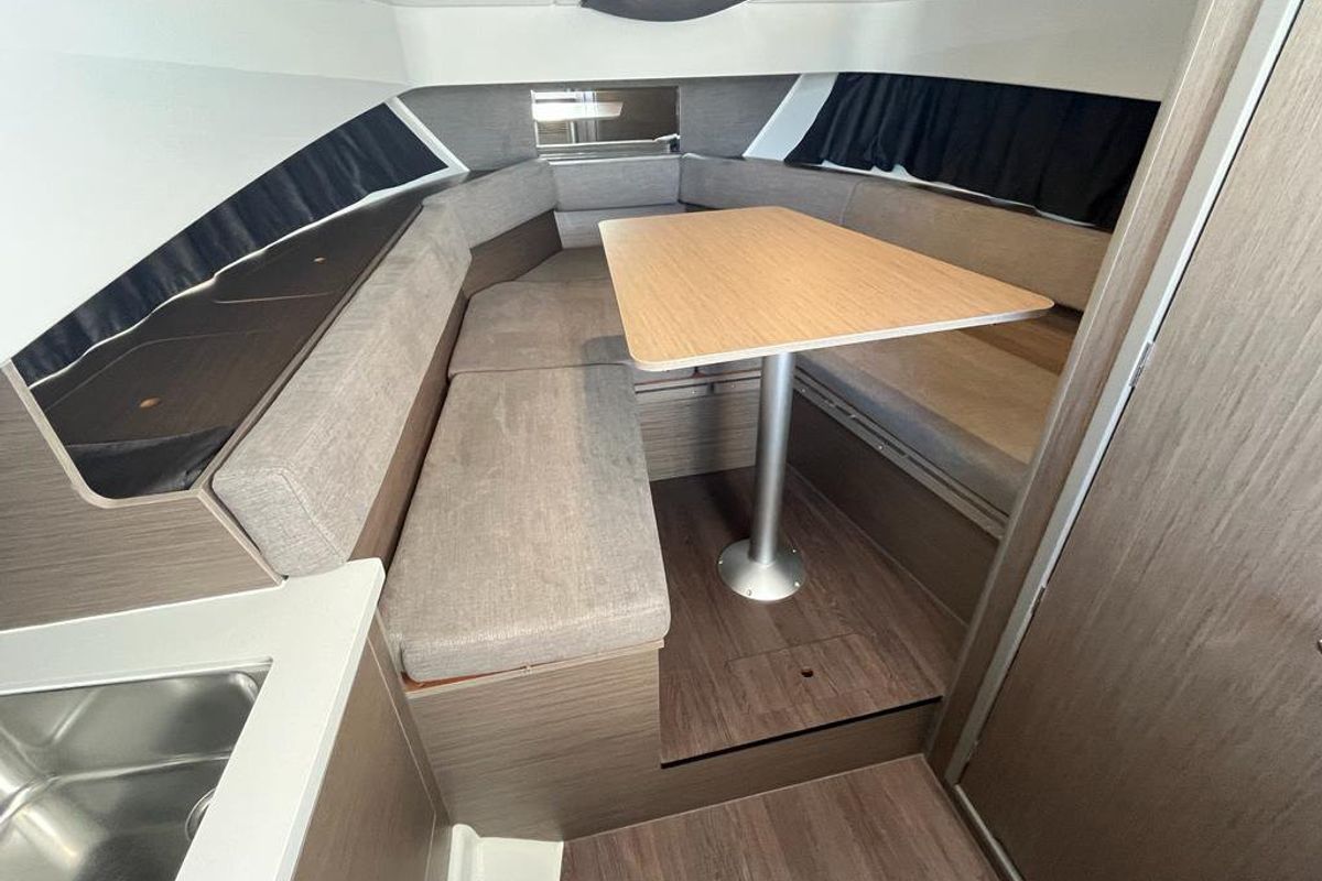 Salon of Flyer 9, a Beneteau Flyer 9 SUNdeck motorboat at Grad Pula, Croatia