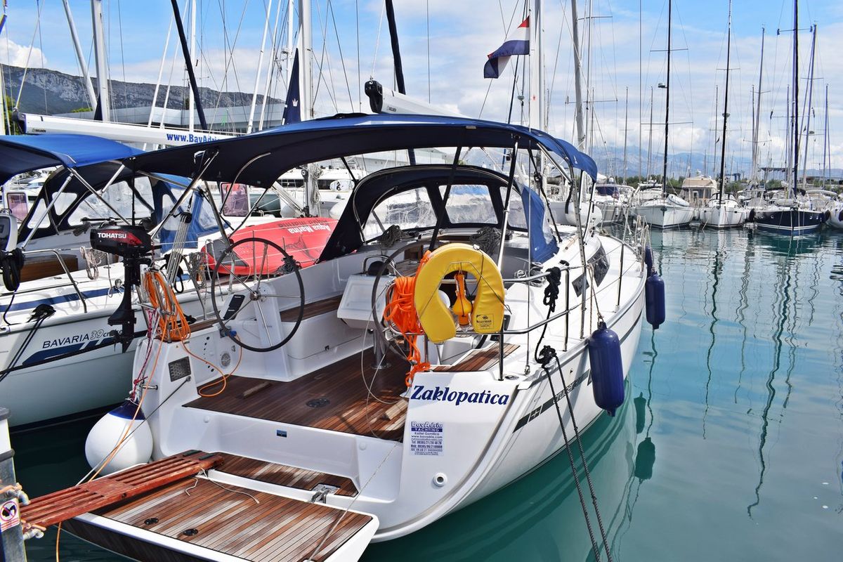 Exterior view of Zaklopatica, a Bavaria Cruiser 37 sailboat at Grad Kaštela, Croatia