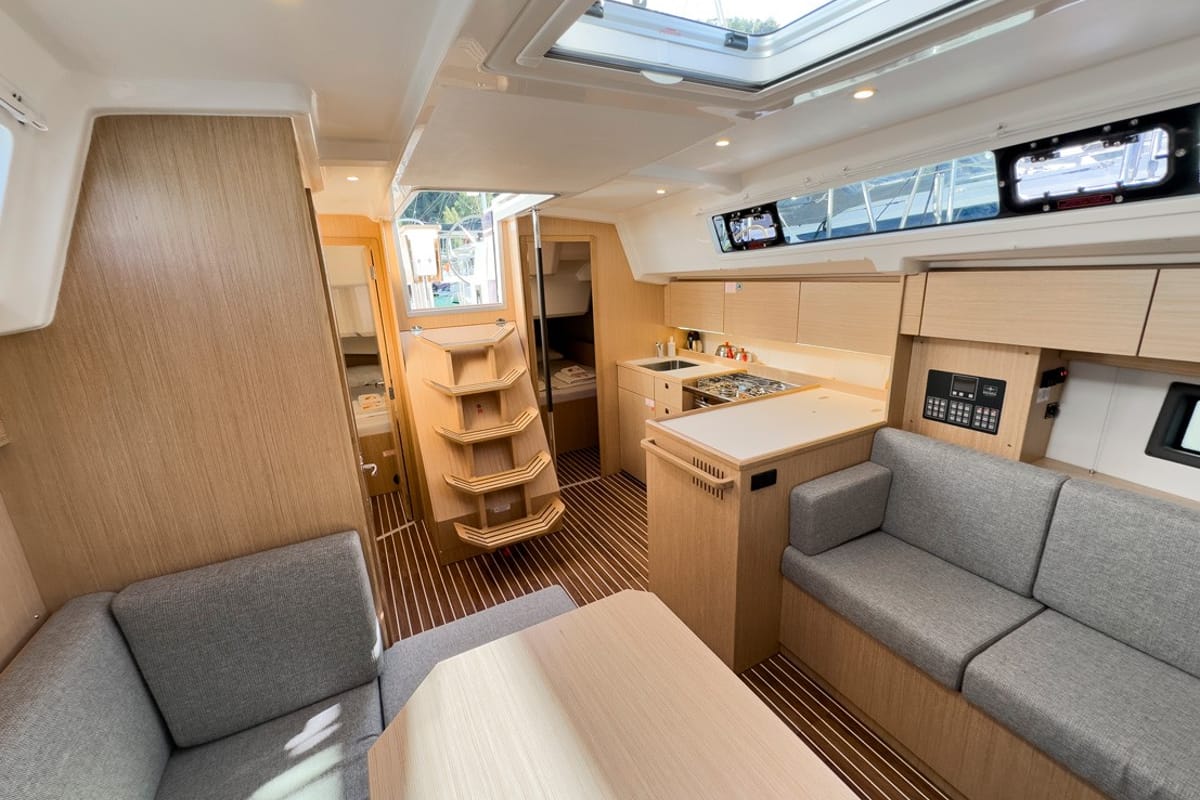 Salon of Coconut, a Bavaria C38 sailboat at Fethiye, Turkey