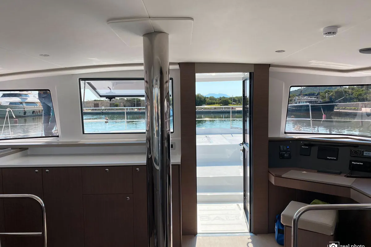 Salon of Moderna, a Bali 4.6 catamaran at Cannigione, Italy