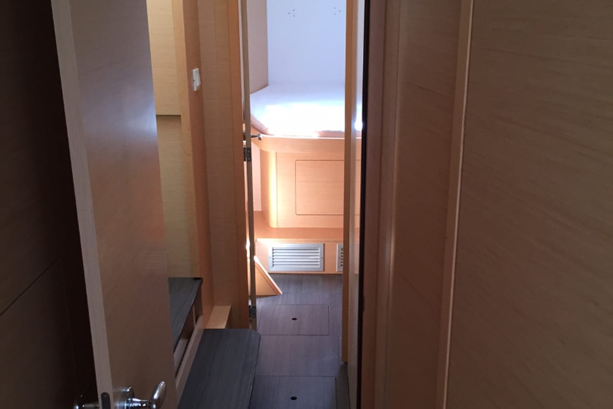 Cabin on Aeolian Breeze, a Lagoon 42 catamaran at Preveza, Greece