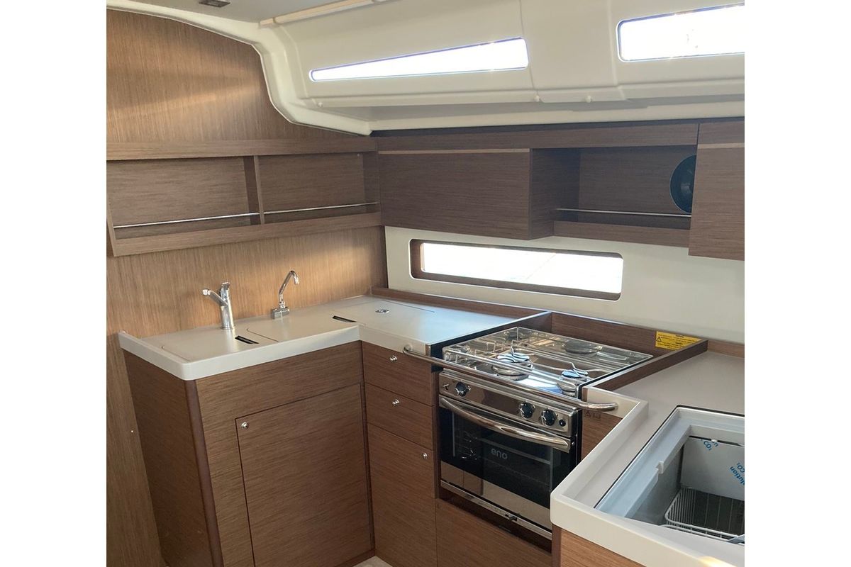 Galley of Dimitra, a Beneteau Oceanis 40.1 sailboat at Preveza, Greece