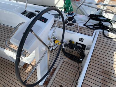 Cockpit of LEVITAN, a Beneteau Oceanis 46.1 sailboat at Općina Sukošan, Croatia