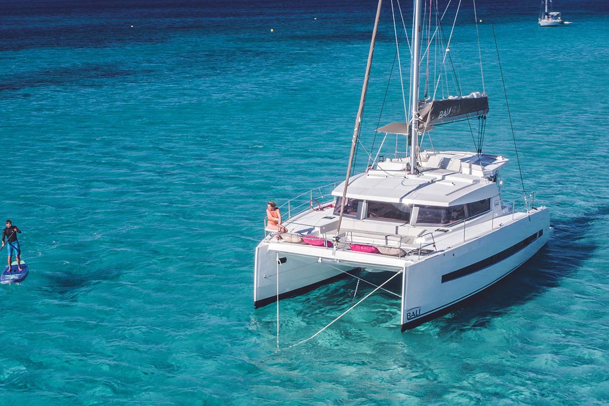 Exterior view of Iris, a Bali 4.1 catamaran at Volos Municipality, Greece