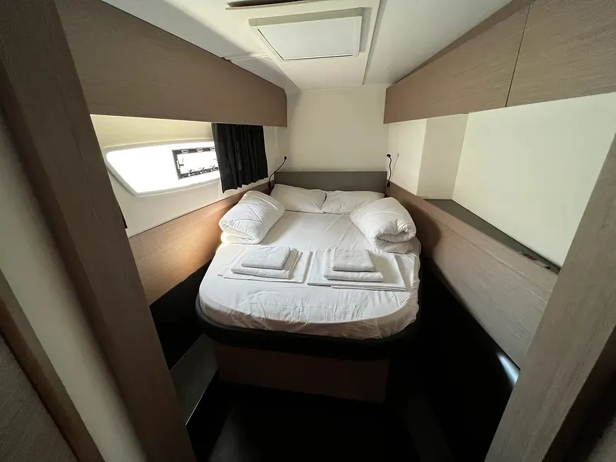 Cabin on Jami, a Fountaine Pajot Astréa 42 catamaran at Grad Pula, Croatia