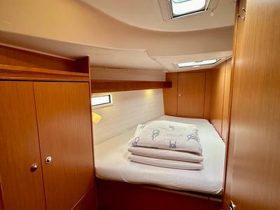 Cabin on Kasela, a Bavaria Cruiser 45 sailboat at Općina Sukošan, Croatia