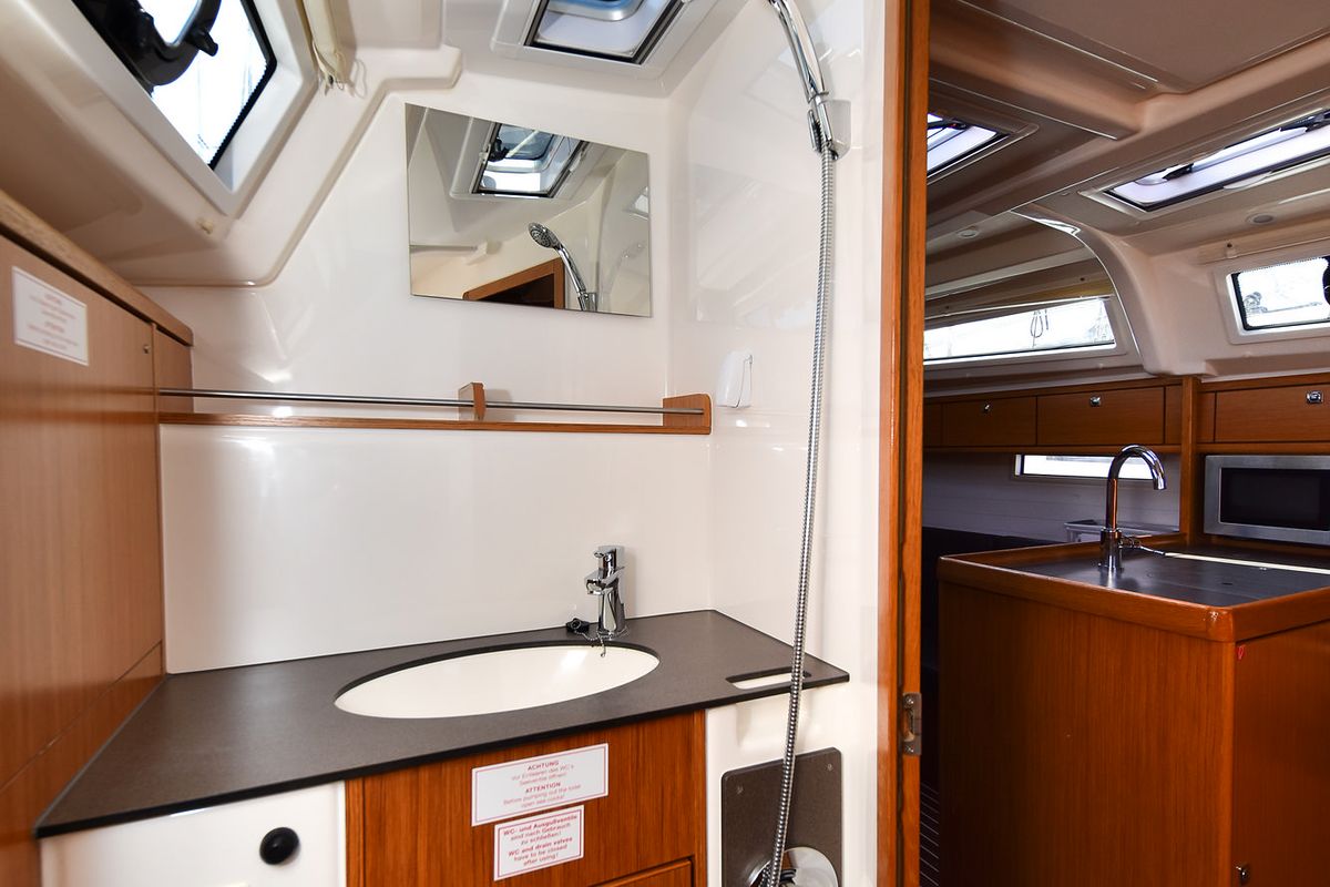 Head on Viviana, a Bavaria 37 sailboat at Zadar, Croatia