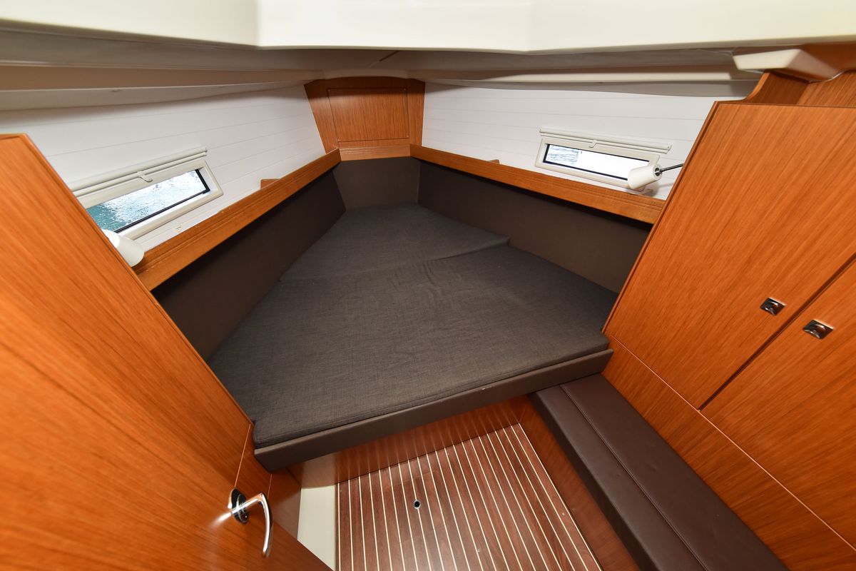 Cabin on Viviana, a Bavaria 37 sailboat at Zadar, Croatia