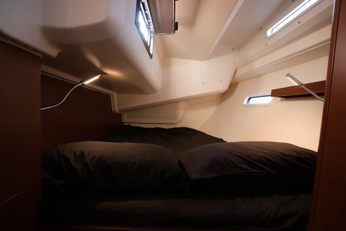 Cabin on Lady Marga, a Hanse Yachts Hanse 388 sailboat at Dénia, Spain
