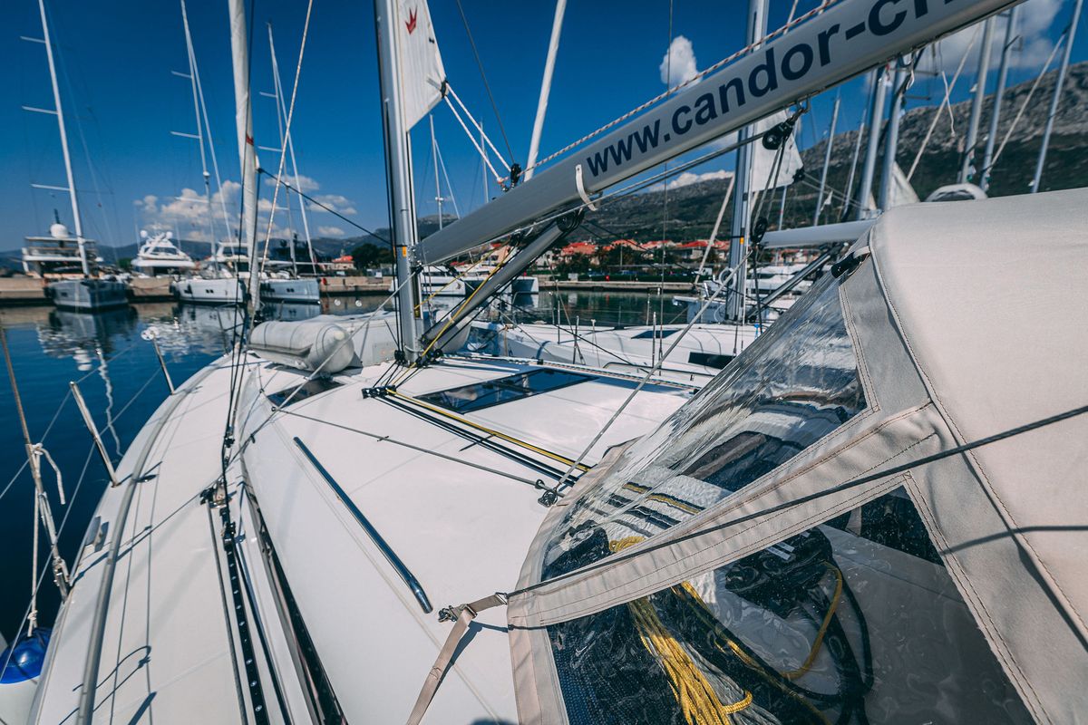 Exterior view of Mikkamakka, a Jeanneau Sun Odyssey 440 sailboat at Grad Kaštela, Croatia