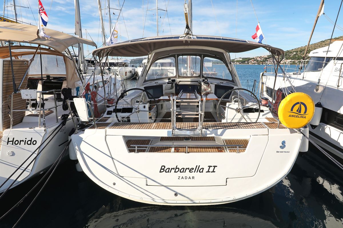 Exterior view of Barbarella II, a Beneteau Oceanis 45 sailboat at Grad Trogir, Croatia