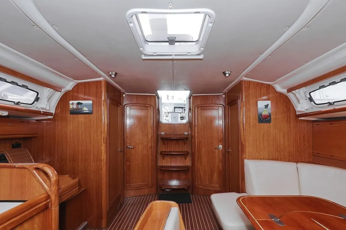 Salon of SHH-BAV50, a Bavaria Cruiser 50 sailboat at Volos Municipality, Greece