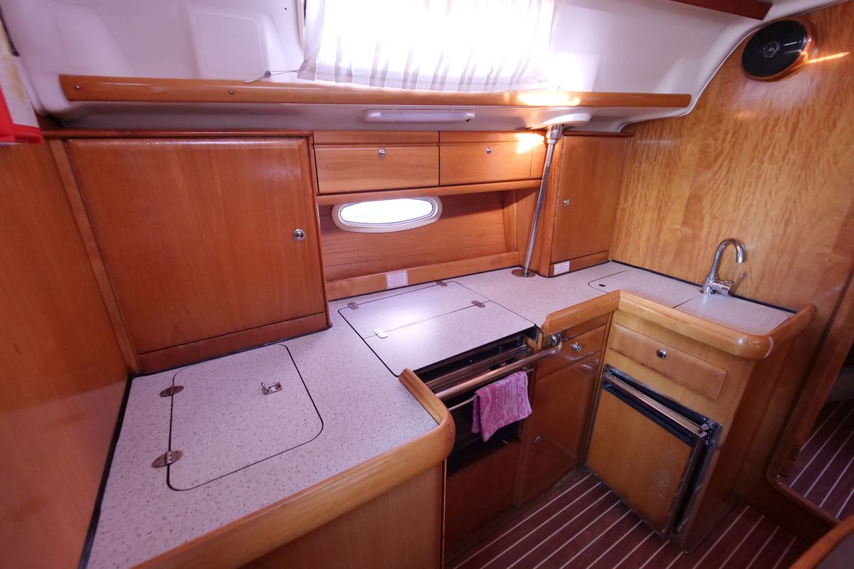 Galley of Andiamo, a Bavaria 42 sailboat at Fethiye, Turkey