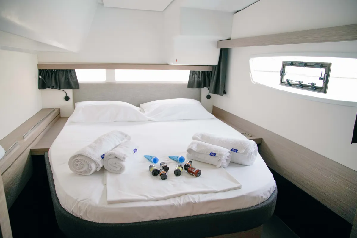 Cabin on Anasa, a Fountaine Pajot Isla 40 catamaran at Kavala, Greece