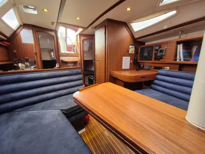 Salon of Arctic Vision, a Delphia Yachts Delphia 37 sailboat at Harstad, Norway