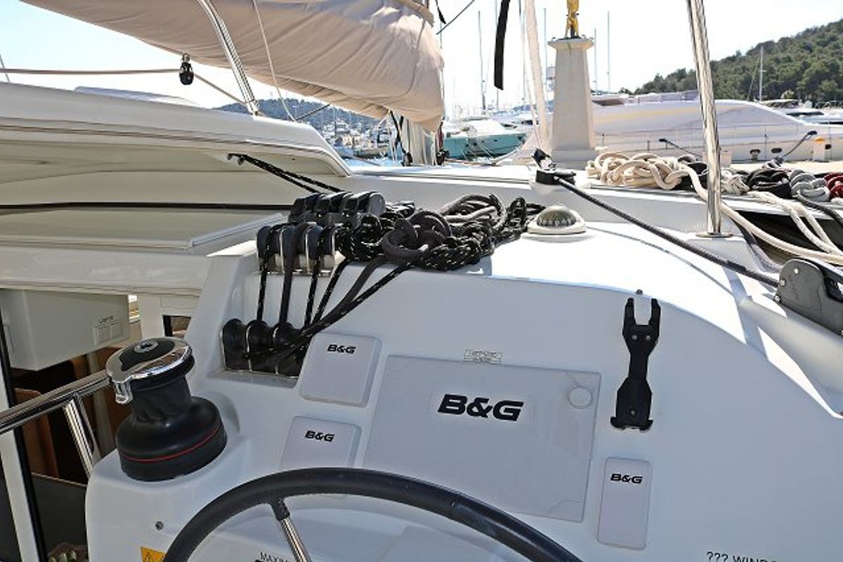 Salon of Happiness, a Lagoon 421 catamaran at Općina Rogoznica, Croatia