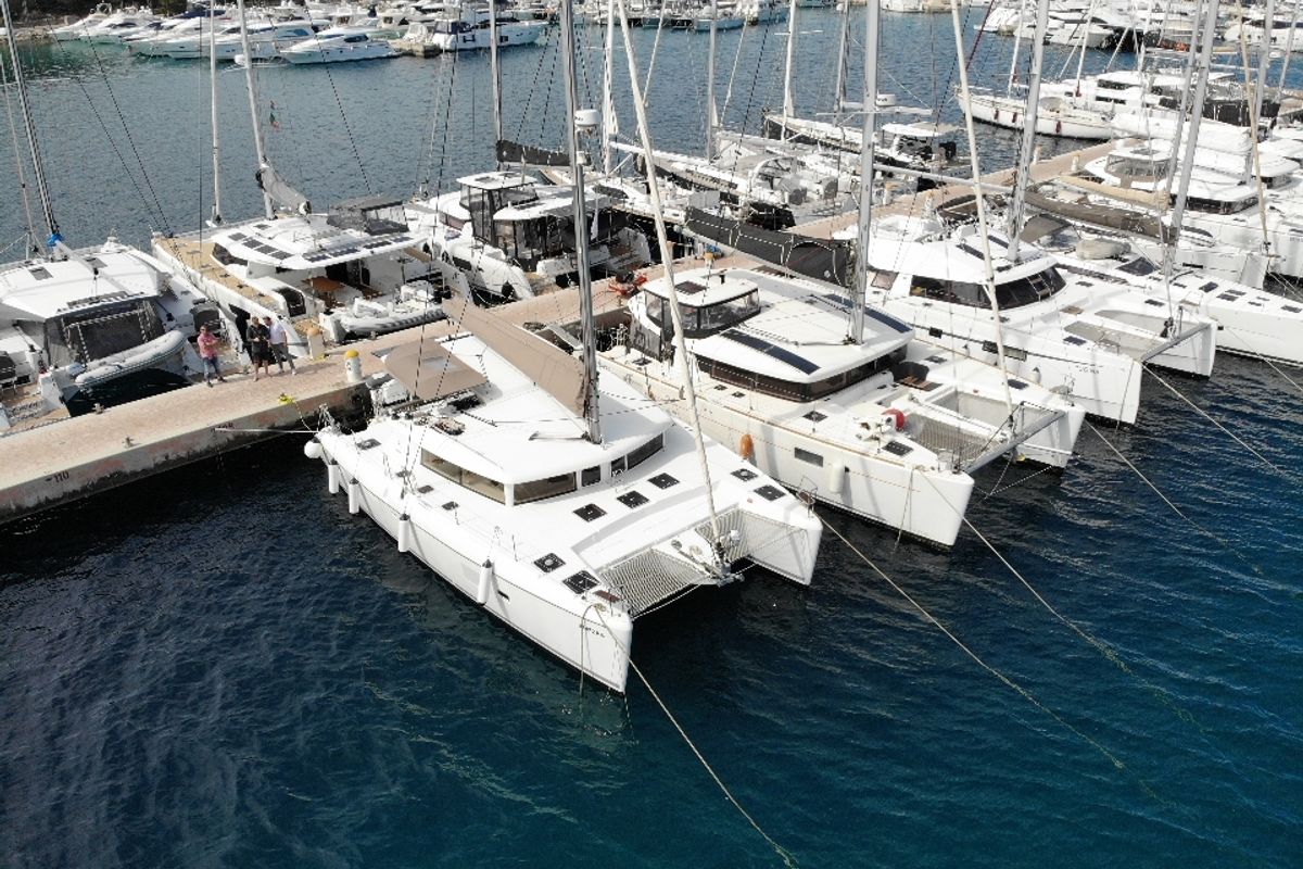 Salon of Happiness, a Lagoon 421 catamaran at Općina Rogoznica, Croatia