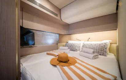 Cabin on Illyrius, a Azimut 55 Fly yacht at Grad Trogir, Croatia